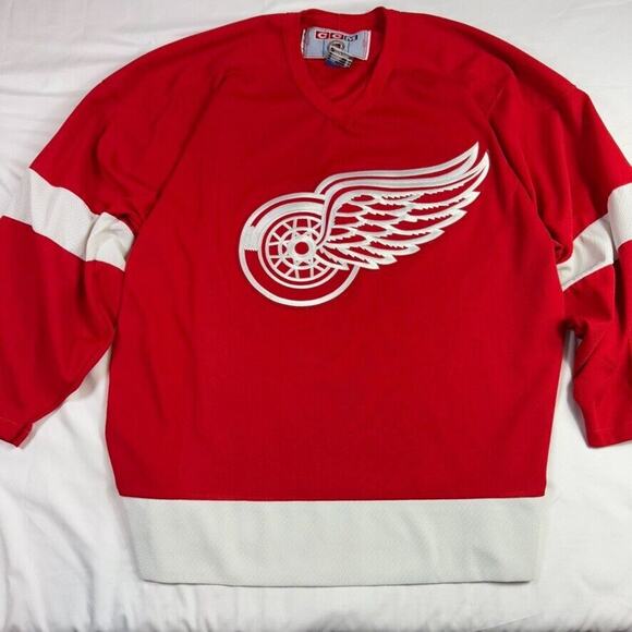 Detroit Red Wings VINTAGE Hockey Jersey NHL CCM Men Large Red White Knit
